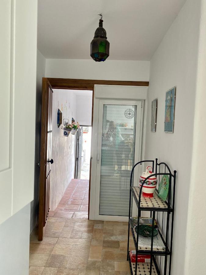 Cheerful One Bedroom Townhouse With Patio Árchez Dış mekan fotoğraf